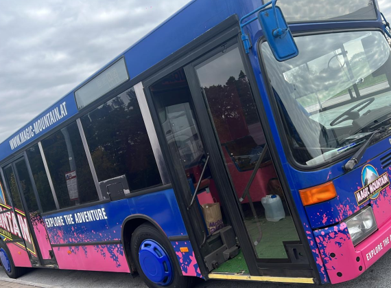 Wymiana filtra paliwa w Mercedes Benz Omnibus na A3 w Niemczech