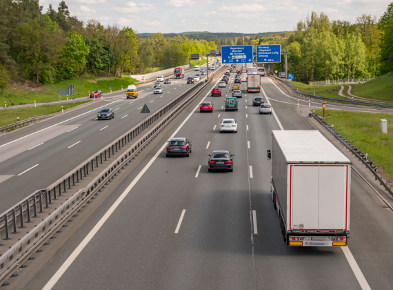 Jak zmienią się taryfy frachtowe w Europie na transport drogowy w 2024 roku?