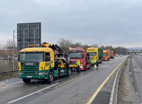 Truck Breakdown and Heavy Recovery in Germany: How Fleet Managers Can Control Towing, Recovery and Costs
