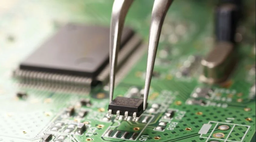 Reparatur von Tachographen: Einbau, Ersatz, Prüfung