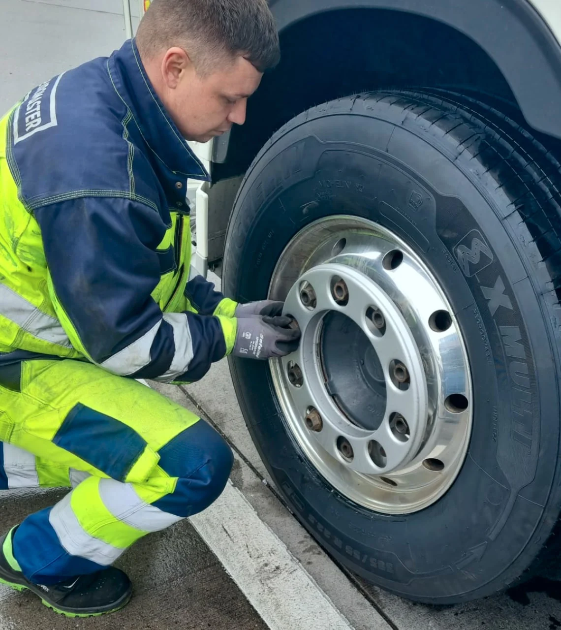 roadside assistance for trucks 1 